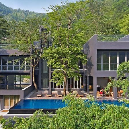 The Roseate Ganges Rishikesh Hotell Exteriör bild