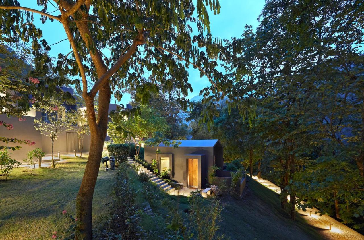 The Roseate Ganges Rishikesh Hotell Exteriör bild