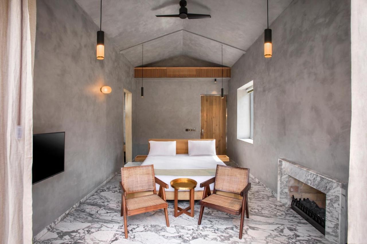 The Roseate Ganges Rishikesh Hotell Exteriör bild